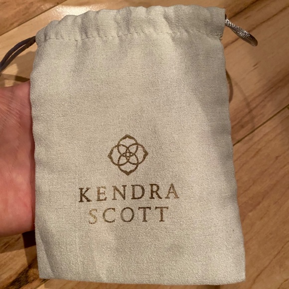 Kendra Scott jewelry bags - Picture 2 of 4